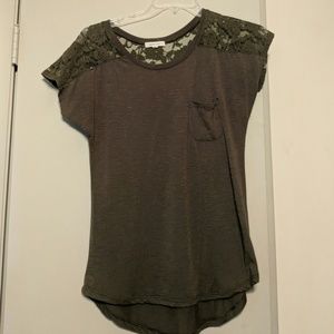 Green tee with lace back and shoulders